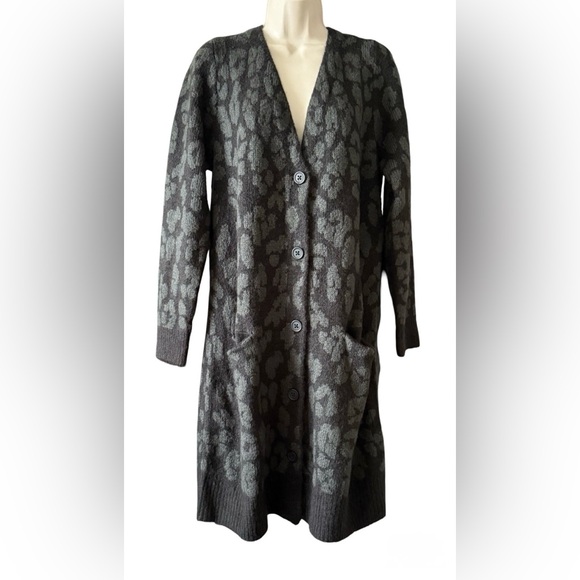 Logo by Lori Goldstein Jacquard Paw Print Long Cardigan Sweater M Loungewear - Picture 1 of 8
